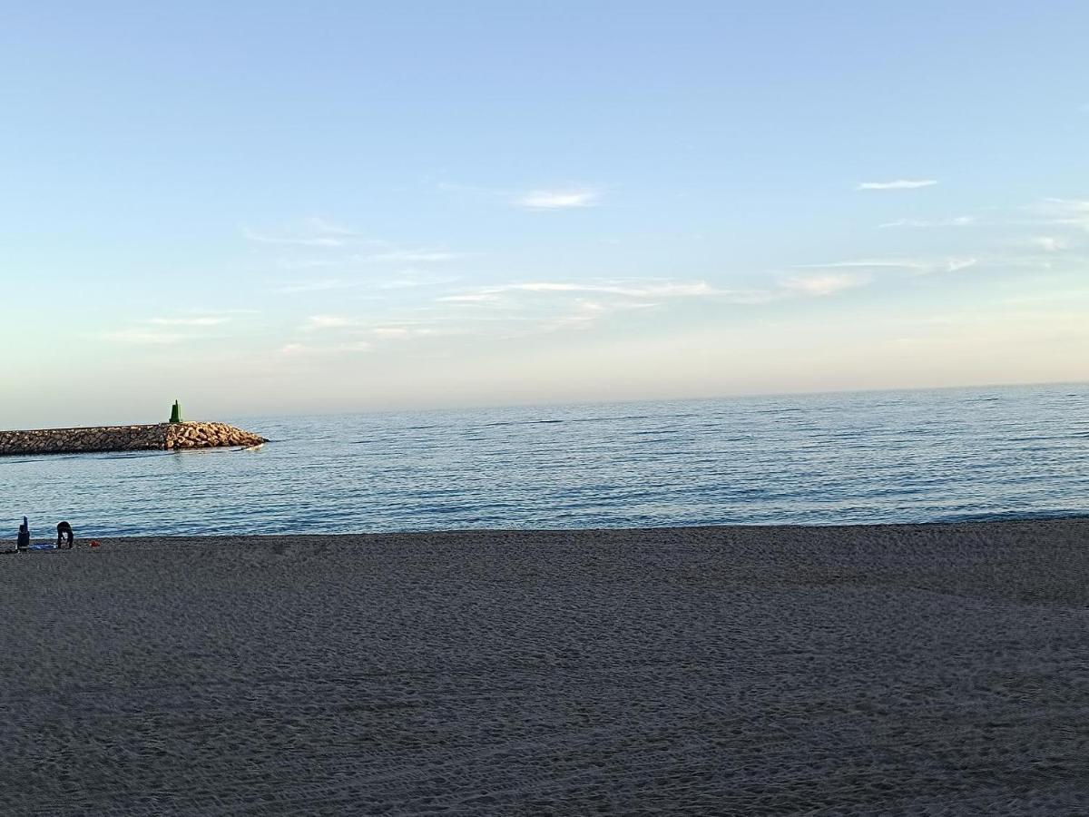 아구아둘세 El Yate Sol Y Mar 아파트 외부 사진